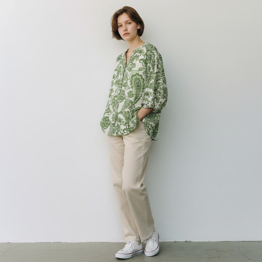 NWT Soya Concept Green Ivory Pattern Notch V Neck Button Up Top #1772 Size SMALL